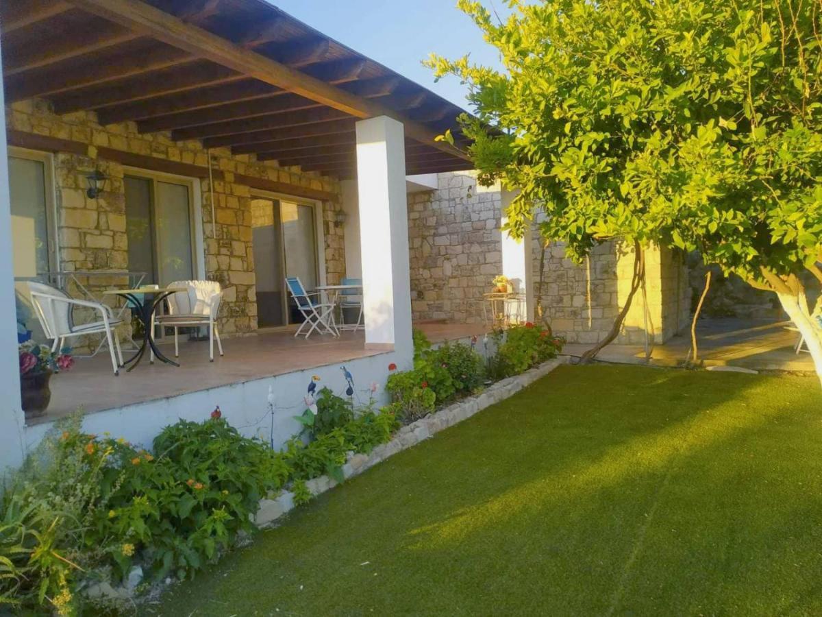 Rustic Village Retreat Amargeti Exterior foto
